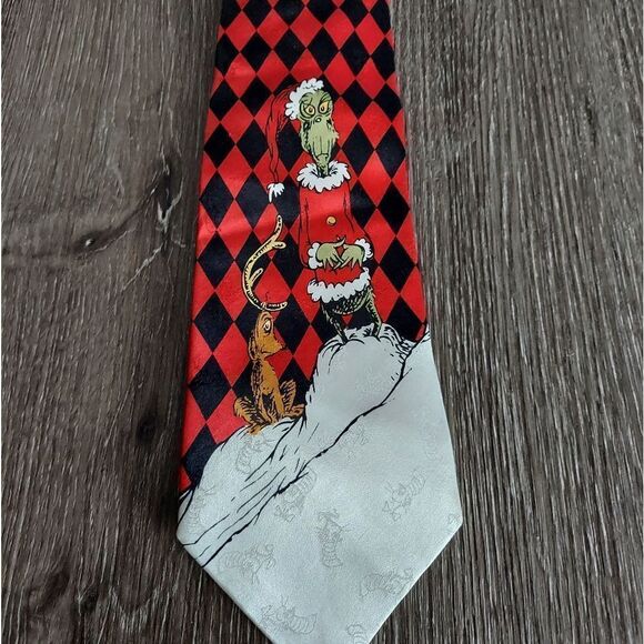 The Grinch and Max Christmas Necktie by Dr Seuss The Grinch That Stole Christmas - Picture 3 of 4
